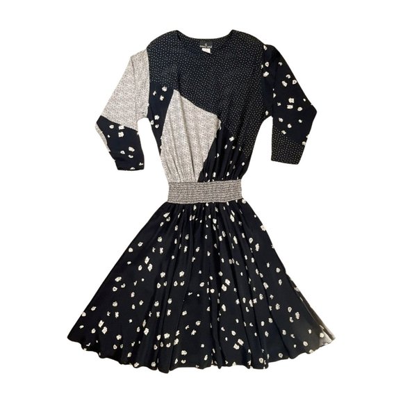 Carole Little Dresses & Skirts - Carole Little Patchwork Geometric Midi dress with Shoulder Pads Size 14